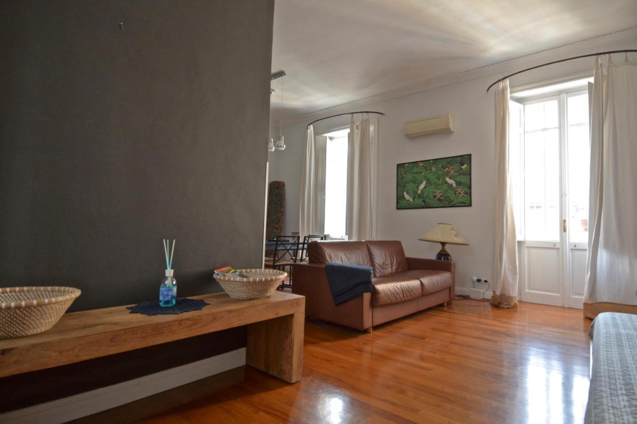 House And The City - Colosseum Apartments Рим Екстер'єр фото