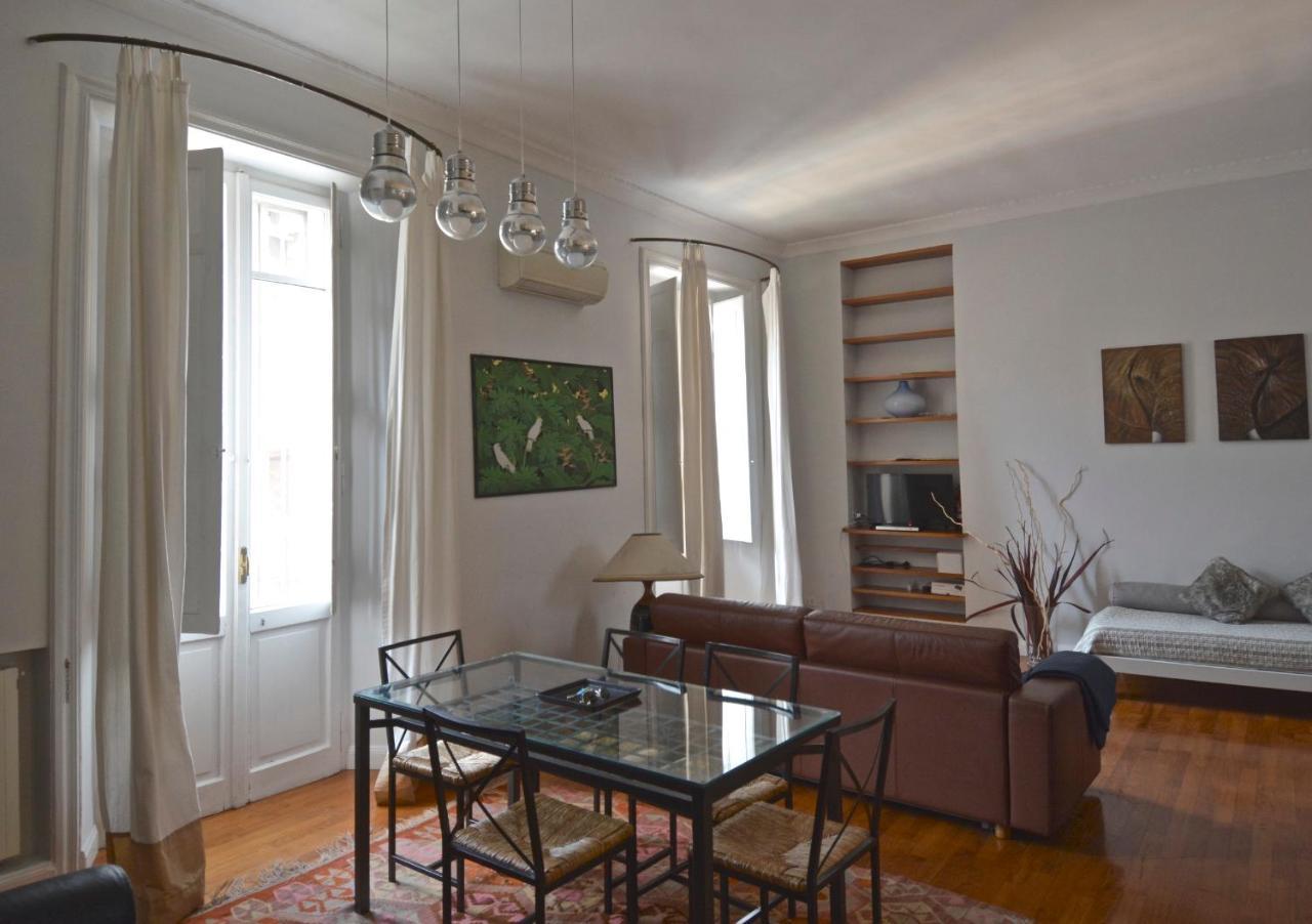 House And The City - Colosseum Apartments Рим Екстер'єр фото